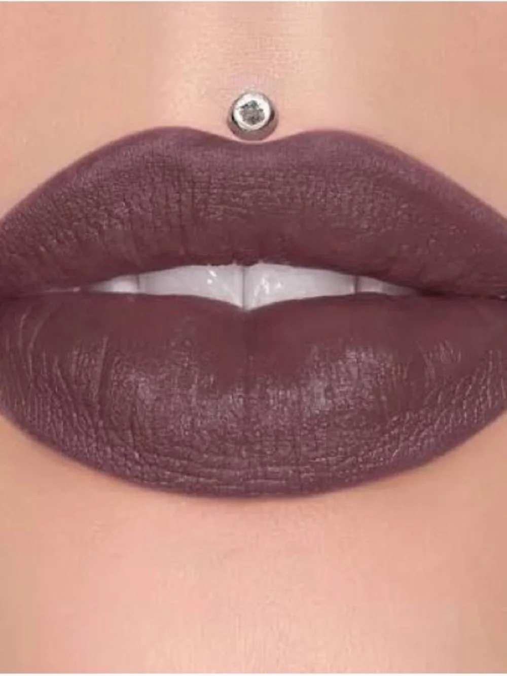 Jeffree Star Velour Matte Lipstick - Trap Collection - Mouse Trap